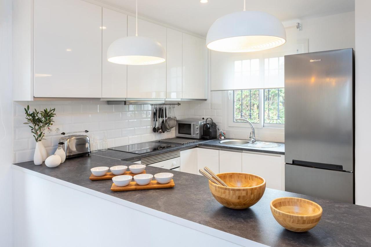 Club Delta Apartments By Ghr Rentals Михас Экстерьер фото