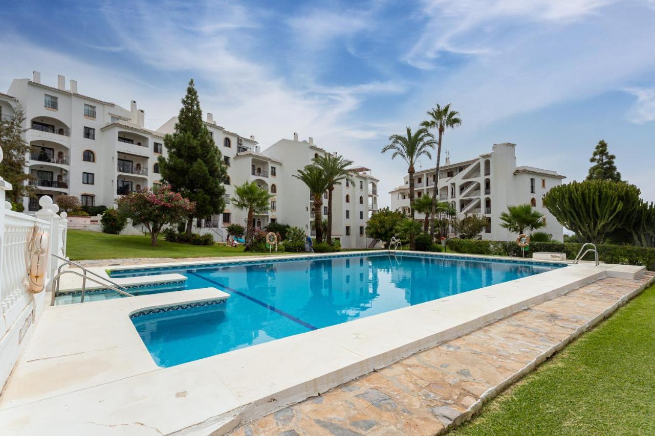 Club Delta Apartments By Ghr Rentals Михас Экстерьер фото